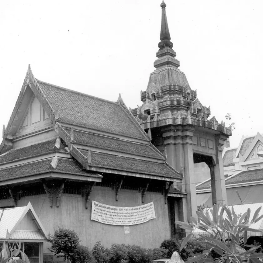 เมรุเผาศพแห่งแรกของสามัญชน ณ วัดไตรมิตรฯ