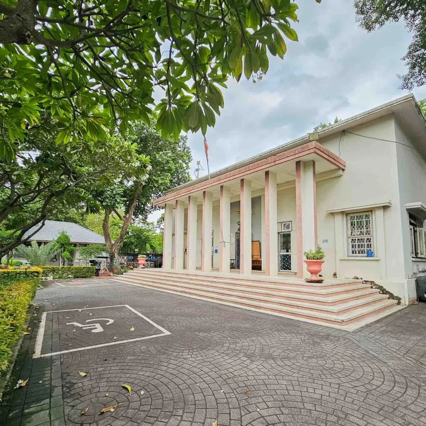 อาคารสโมสรคณะราษฎร ยุคที่ 4