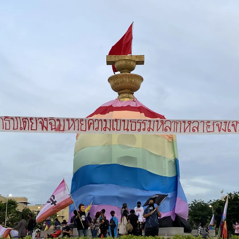 อนุสาวรีย์ประชาธิปไตย ยุคที่สี่