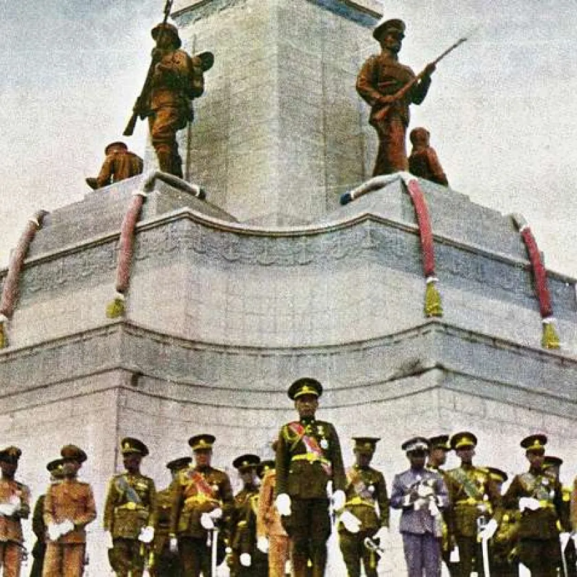 อนุสาวรีย์ชัยสมรภูมิ ยุคที่หนึ่ง